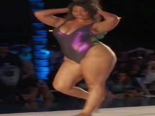 Tabria majors debut catwalk, gratis hitam seks klip 27